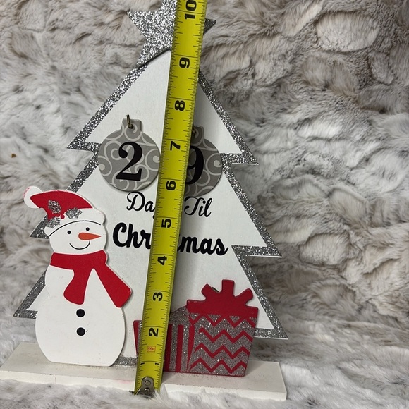 Silver and White Christmas Countdown Tree & Santa’s Ceramic Milk Jug - Picture 2 of 7